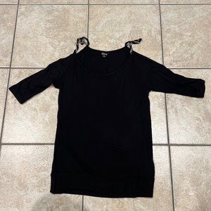 Guess Chain Cold Shoulder Black Stretch Top Size Small